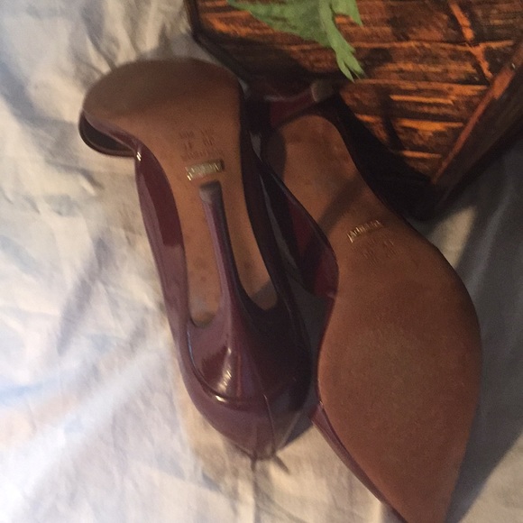Arezzo heels/closed toe sz 39 excellent condition - Picture 4 of 6
